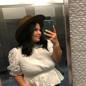 Meet your Posher, Jordyn
